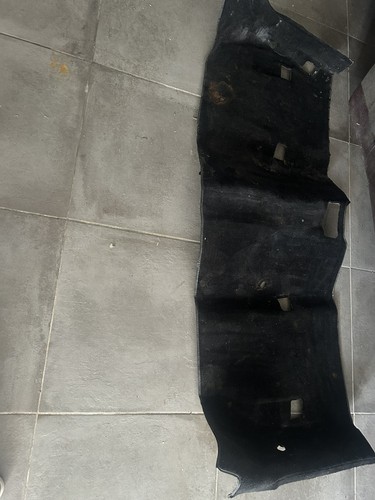 Teppich schwarz bodenbelag - teppich,